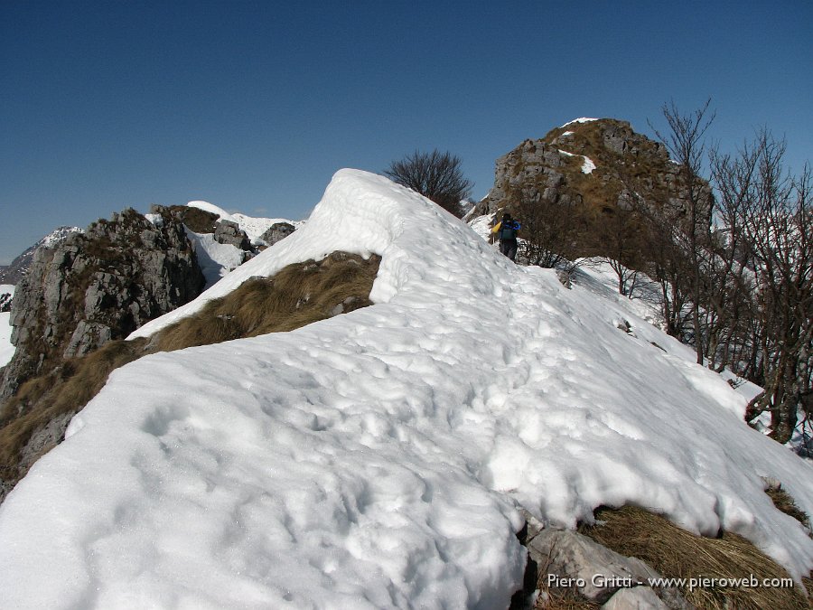 38 Il cammino si complica.jpg